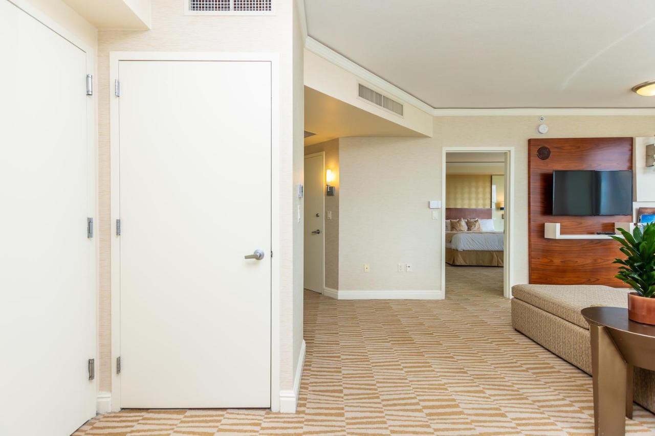 Hotel International Beach Tump Resort Ocean View 1100 Sf 1 Bed 1Bth Privately Owned Sunny Isles Miami Beach Ngoại thất bức ảnh